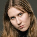 Ronja Marie Tepp als Stiller Company Personnel