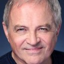 Stephen Rowe als Emergency Room Doctor