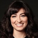 Melissa Villaseñor als Karen Beverly (voice)