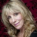 Ellen-Ray Hennessy als (voice)