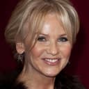 Lisa Maxwell als Kira (voice)