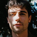 Roby Attal als Gavin