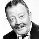 Raymond Walburn als Judge Alexander