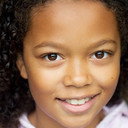 Alexa Adeosun als Olivia