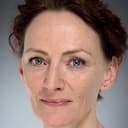 Susie Trayling als Martha