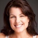 Tara Flynn als Entertainment Reporter (voice)