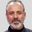 Javier Gutiérrez als Lucas