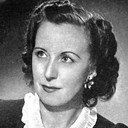 Myrette Morven als Miss Chapel: Staff of St. Swithin's