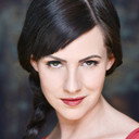 Cynthia Stone als Skeleton Woman