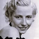 Mabel Todd als Manicurist (uncredited)