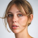 Elle Graham als Paige