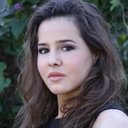 Marieh Delfino als Teeny