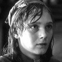 Liv Vilde Christensen als Girl with Baby
