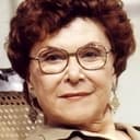 Yara Cortes als Dona Norma