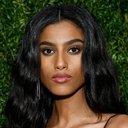 Imaan Hammam als Self