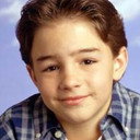 Brendon Ryan Barrett als Chris Carson