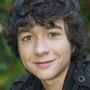 Nicholas Bode als Aiden Maxwell