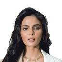 Lovi Poe als Charlie