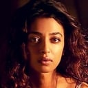 Radhika Apte als Priya Rai