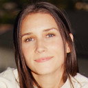 Shannon Beveridge als Jessie