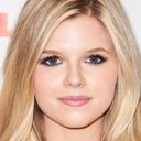 Ana Mulvoy-Ten als Young Alice