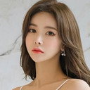 Shin Sae-rom als Hee-yeon