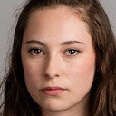 Lucy Carless als Mattie Hawkins