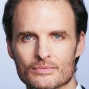 Greg Bryk als Cmdr. Andy Sexton