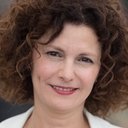 Nadia Kaci als Mme Ziouali