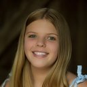 Allison Mullaney als Deaf Girl's Friend