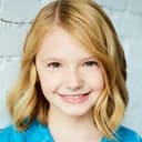 Skyler Elyse Philpot als Young Annie