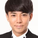 綾部祐二 als Yutaka Anjo