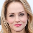 Kelly Stables als Raya