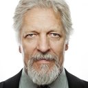 Clancy Brown als Blackhand