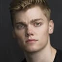 Levi Meaden als Soldier