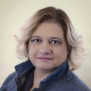 Marguerite Beebe als Coroner