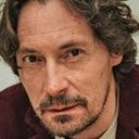 Joan Frank Charansonnet als Father Aymerich