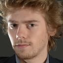 Jean Senejoux als Arthur