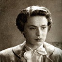 Lia Molfesi als Aida, la figlia