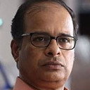 Dileep Menon als Professor Vaidarshan
