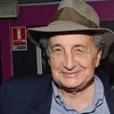 James Arch als L'amorti'