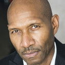 Charles Holt als Angel