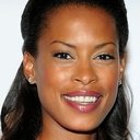 Kearran Giovanni als Tara Eriksson