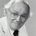 Barnard Hughes als Doctor Helm