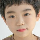 Pyo Dong-jun als Hyung-woo