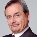 William Daniels als Judge Harold Bedford