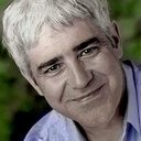 Neil O'Neill als Dr. Nevin