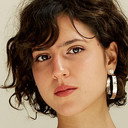 Flora Camolese als Bia