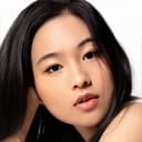 Xueming Angelina Chen als Lin