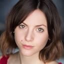 Catrin Stewart als Cecile